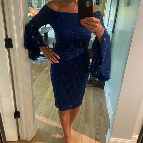 Venus Blue Sequined Dress with Flowy Bell Sleeves - NEW NEVER WORN - Sz 6 - Picture 1 of 9